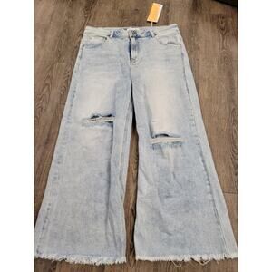 Risen Jeans High Rise Frayed Ankle Wide Jeans Light Wash Size 1XL